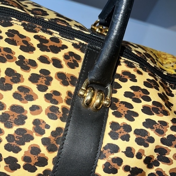 Gianni Versace Vintage Sunburst Leopard Boston Baroque Travel Bag​​ - Picture 6 of 16